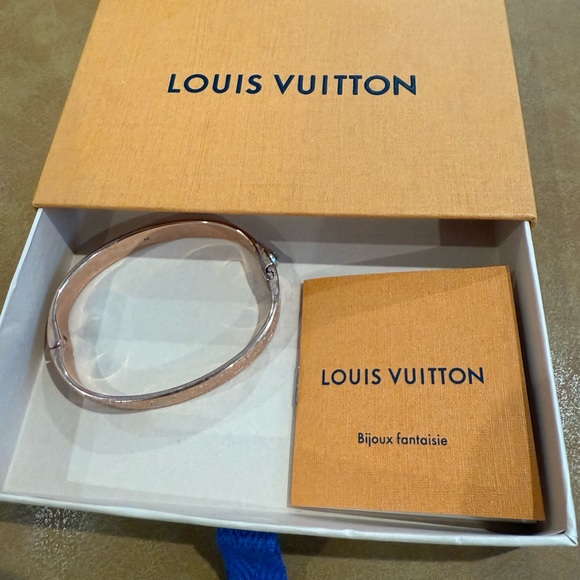 Louis Vuitton Rose Gold Monogram Bracelet - Picture 5 of 10